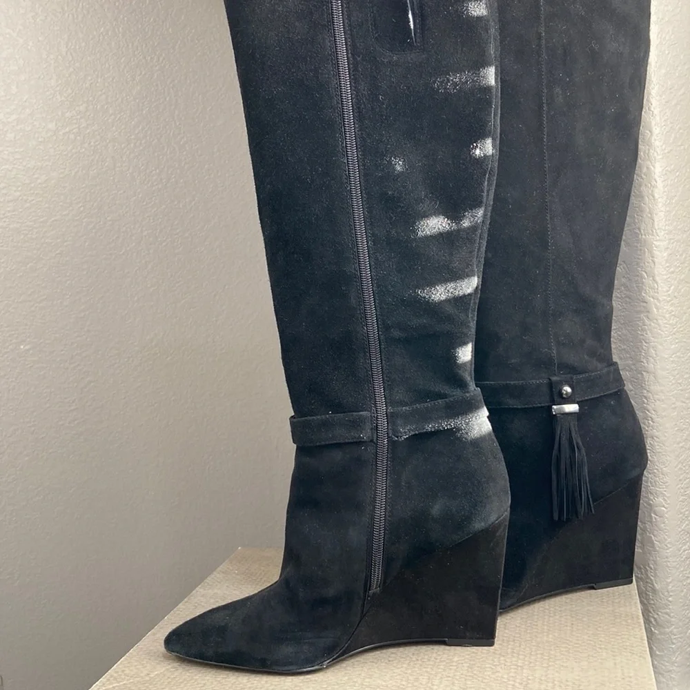 Black Heeled Nine West Boots - Picture 7 of 8